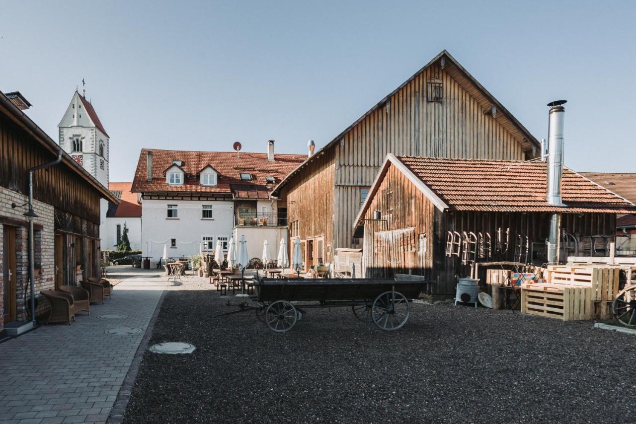 Allgaeuer Genusshotel Und Historischer Dorfgasthof Hirsch Leutkirch im Allgäu Dış mekan fotoğraf