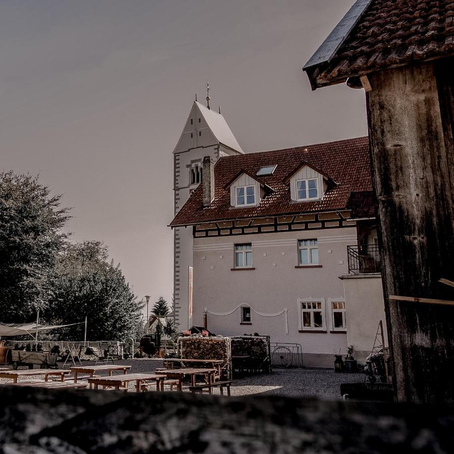 Allgaeuer Genusshotel Und Historischer Dorfgasthof Hirsch Leutkirch im Allgäu Dış mekan fotoğraf
