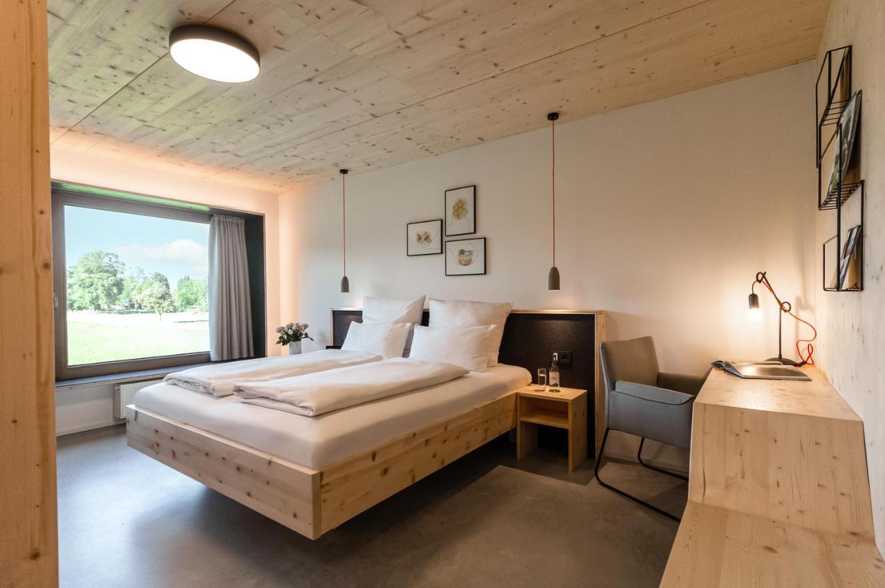 Allgaeuer Genusshotel Und Historischer Dorfgasthof Hirsch Leutkirch im Allgäu Dış mekan fotoğraf